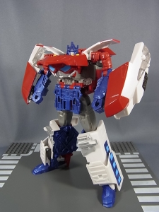 TFGo! G26 オートボット総司令官オプティマスエクスプライム ロボットモード010