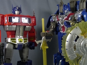 TF4 PEオプティマスプライムで遊ぼう004