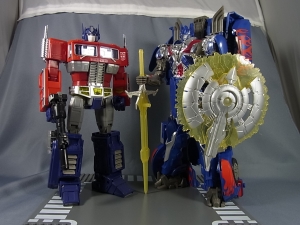 TF4 PEオプティマスプライムで遊ぼう005