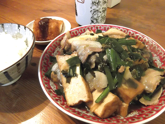 肉ニラ豆腐