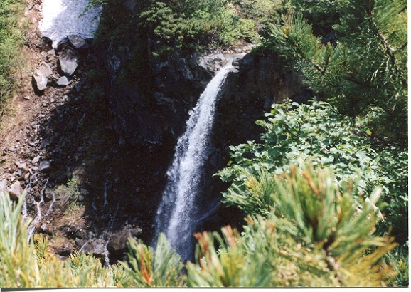 勝瑛の滝 (2)