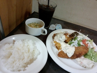 THE CAFE1-2