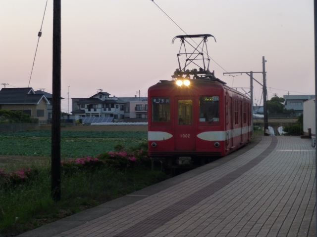 ぬれせんべいで復活を遂げた銚子電鉄