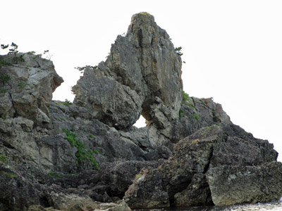 窓岩