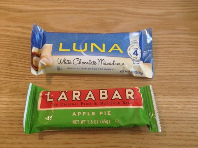 Clif Bar, Luna, Whole Nutrition Bar for Women, White Chocolate Macadamia, 15 Bars, 1.69 oz (48 g) Per Bar_3