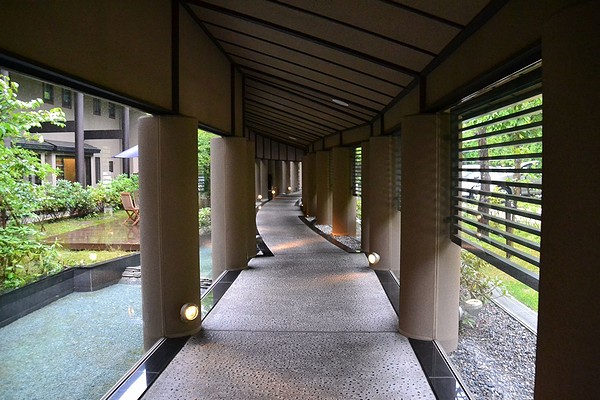 2012AUG_MIZUNOUTA1-04.jpg