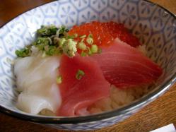 三色丼