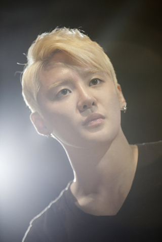 160351_l.jpg