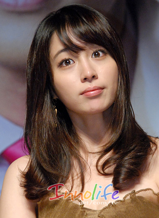 女優