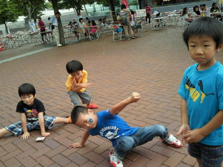 201208051512000.jpg