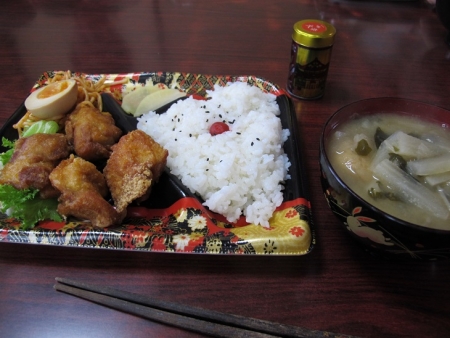 唐揚げ弁当