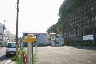 芝生のi海岸段丘の崖