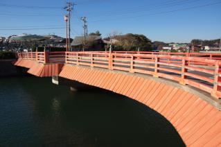 浦賀道(鎌倉):小坪・富士見橋を下流側より見る