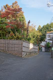 浦賀道(戸塚):平作公園へ降りる坂