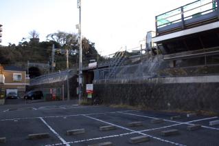 浦賀道(金沢):逸見・京浜急行との交点-1