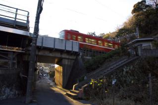 浦賀道(金沢):逸見・京浜急行との交点-2