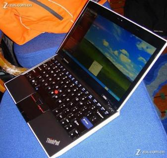 Lenovo-ThinkPad-X100e.jpg