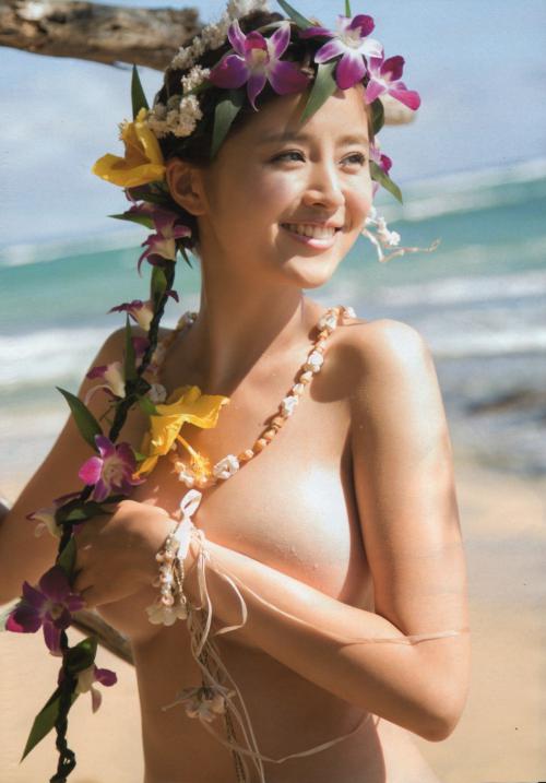 めざましテレビで活躍 鈴木ちなみの手ブラ画像