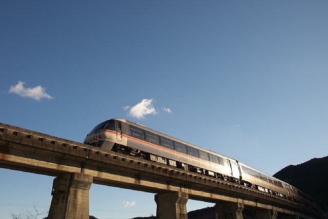 tm 8004D_20121224