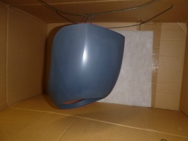カウル塗装前