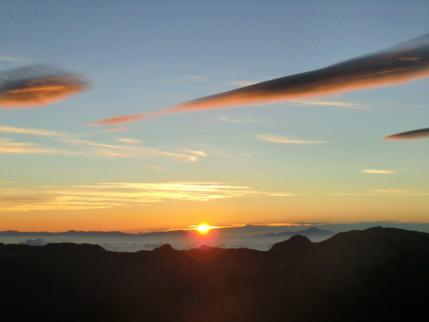 ご来光です、浅間山周辺から