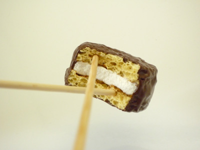 チョコパイ刺し