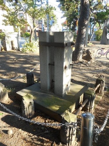 K小学校 謎の物件②