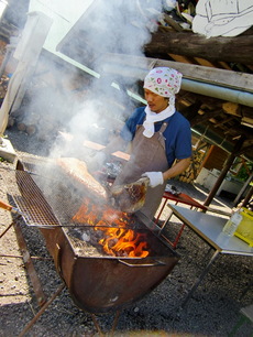 焼くたびさん タテ