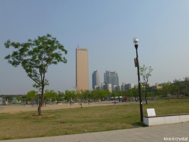 050930