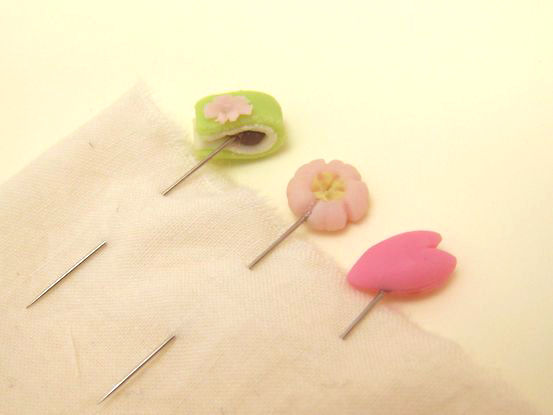 桜の和菓子のまち針03292