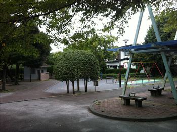 026_R.jpg
