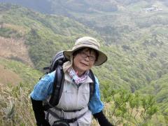 雲居平 流れる汗…山頂が見える 未だ遠い・・・