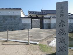 門