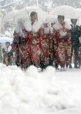 120115 成人式大雪