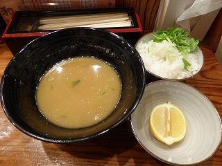 100_20130509211605.jpg