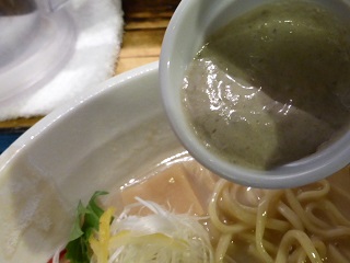 101_20130517225132.jpg