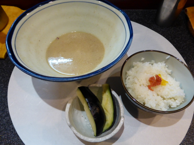 113_20130427222824.jpg
