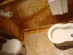 DSC05103b.jpg