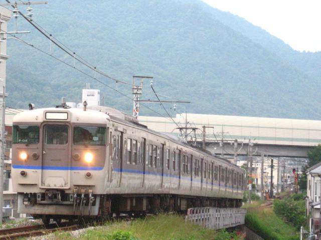 img3.jpg