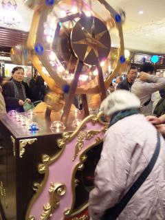 SH380264_20120427041430.jpg