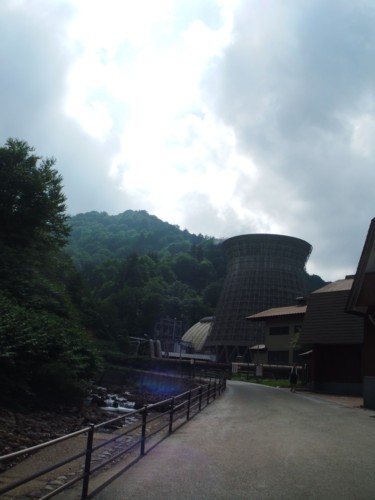 松川地熱発電所