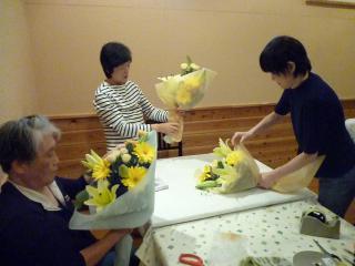 春日部のフラワーアレンジなら学び屋あんぷらぐど