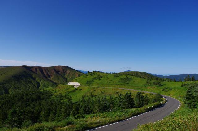 2早朝の志賀草津道路