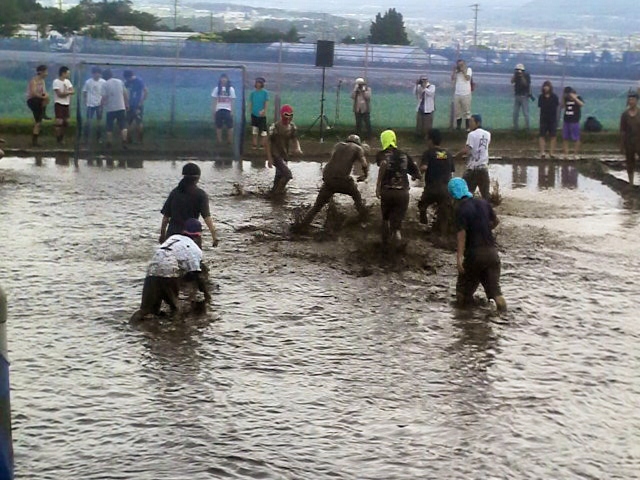 2012090110290001.jpg