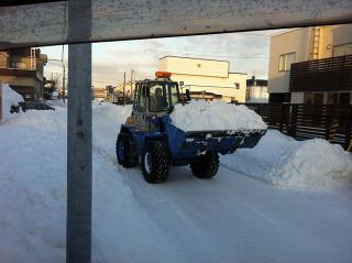 タイヤショベルで除排雪