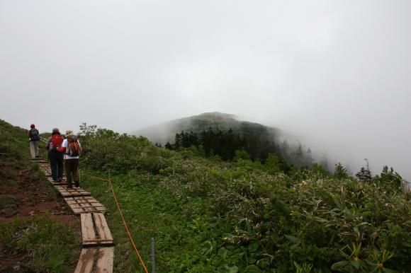 石森山頂直下