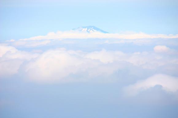 鳥海山遠望