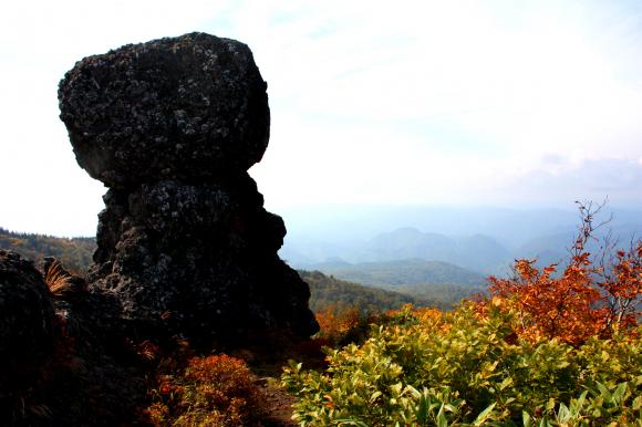 冠岩