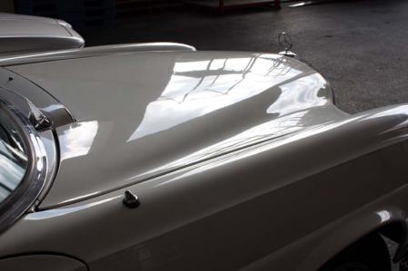 メルセデス ベンツ 280SE