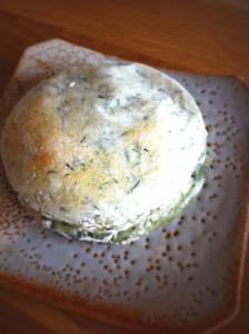 20120517-03 yomogi mochi (478x640)